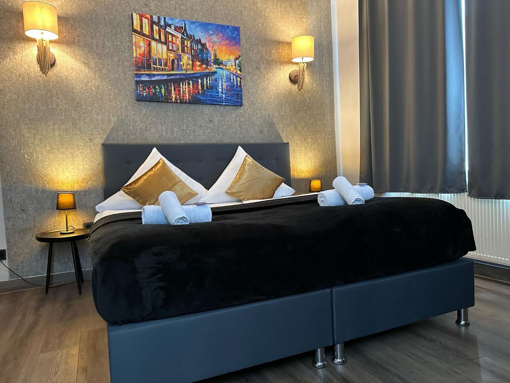 Hotel Restaurant Zum Loewen Дуйсбург Екстериор снимка